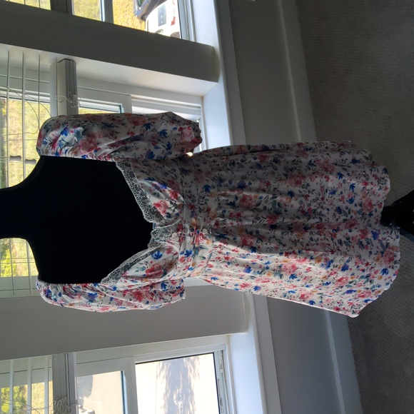 **Pics JUST Updated!! **🍋For Love and Lemons Juliet Dress  - XL - Picture 4 of 16